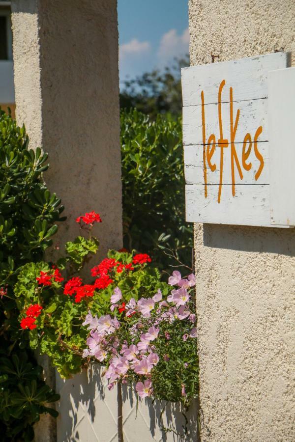 Lefkes Apartments 2 أخارافي المظهر الخارجي الصورة