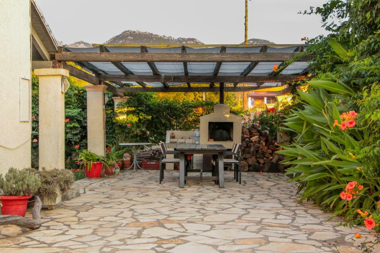 Lefkes Apartments 2 أخارافي المظهر الخارجي الصورة